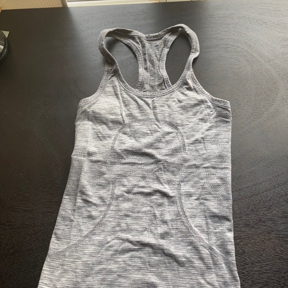 Lululemon Swiftly Tech Racerback